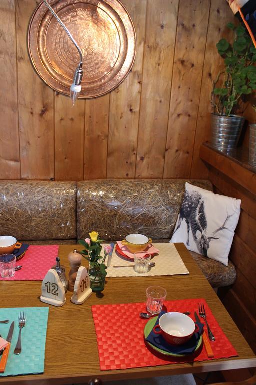 Hotel Meuble Gorret Бройл-Червиня Екстериор снимка