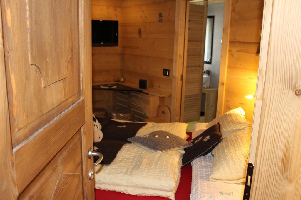 Hotel Meuble Gorret Бройл-Червиня Екстериор снимка